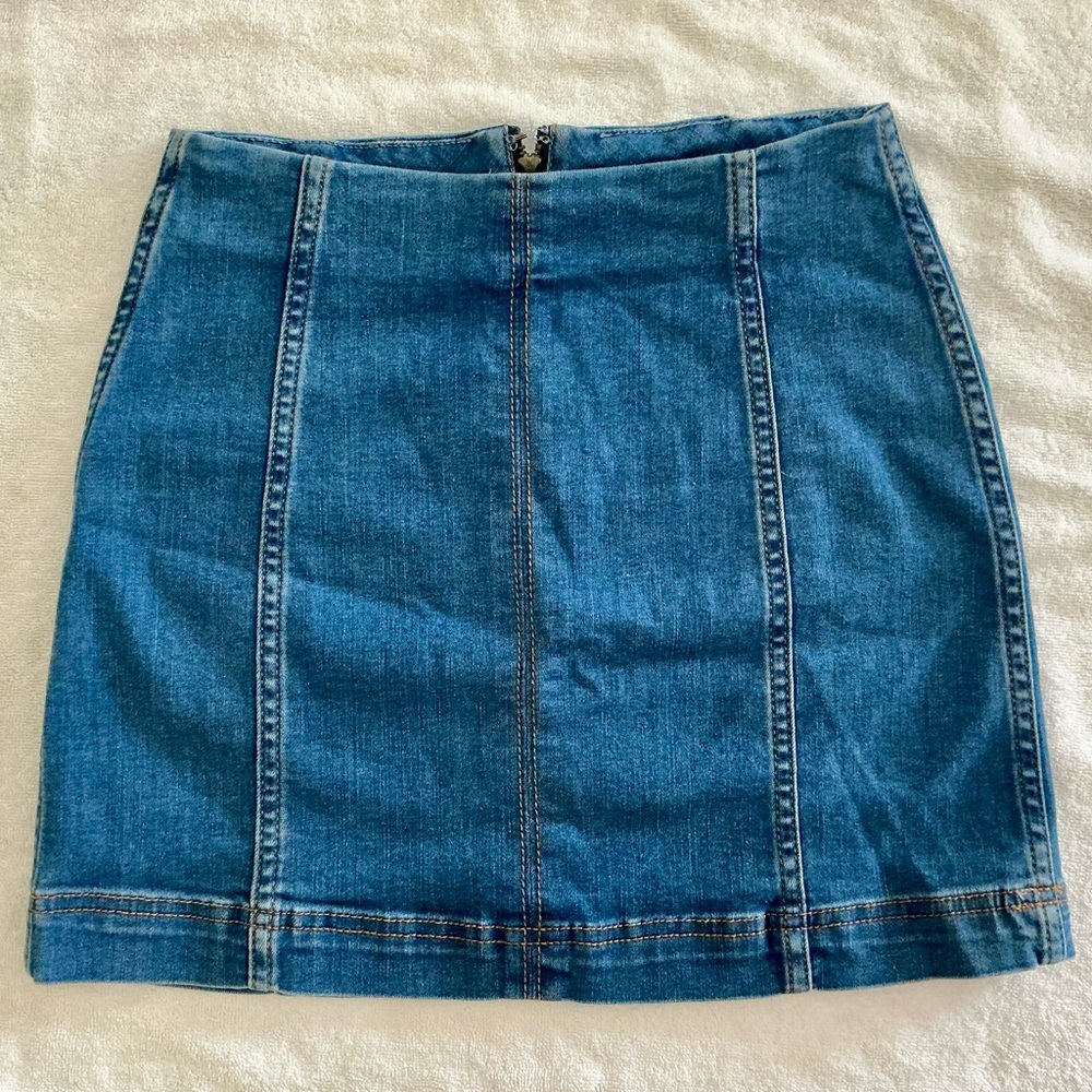 Wild Fable Blue Denim mini skirt, Y2K Bohemian women’s size 0 jeans retro chic